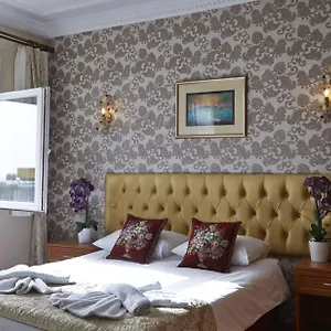 Stone Old Hotel